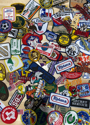 25pcs lot Random Mix Sew-on Iron on Patches Fashion Embroidered