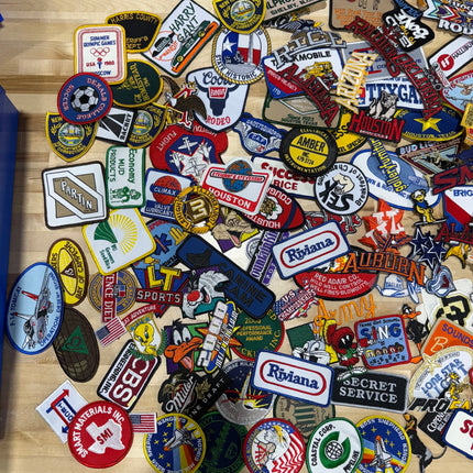 25pcs lot Random Mix Sew-on Iron on Patches Fashion Embroidered