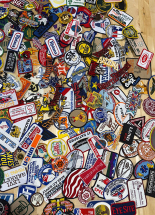25pcs lot Random Mix Sew-on Iron on Patches Fashion Embroidered