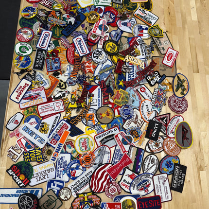 25pcs lot Random Mix Sew-on Iron on Patches Fashion Embroidered