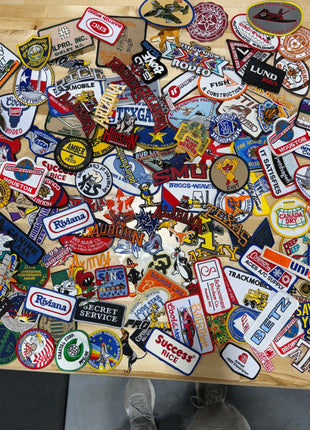 25pcs lot Random Mix Sew-on Iron on Patches Fashion Embroidered