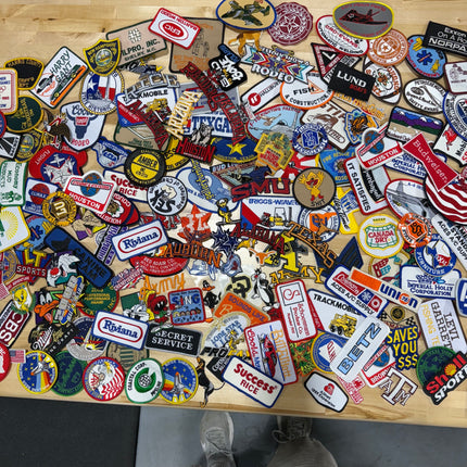25pcs lot Random Mix Sew-on Iron on Patches Fashion Embroidered
