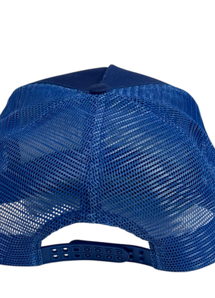 I wonder if there’s a cig out there embroidered on a blue mesh trucker rope SnapBack hat cap ￼