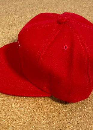Vintage Winter Park Snow Skiing Resort Colorado Snowboarding Red WOOL Snapback Hat Cap Yupoong NEVER BEEN WORN
