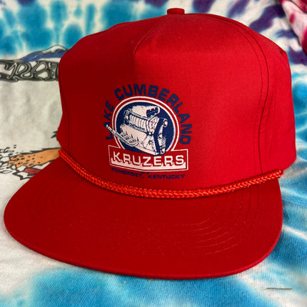 Vintage KRUZERS Lake Cumberland Engine Rope Red Strapback Cap Hat 1980s (Never Been Worn)