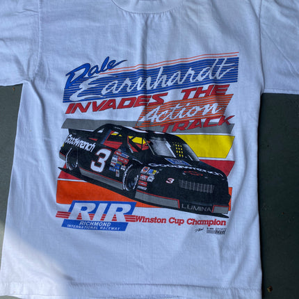 Vintage NASCAR Racing Dale Earnhardt 3 Winston Cup Champion Invades the Action TShirt Size Medium